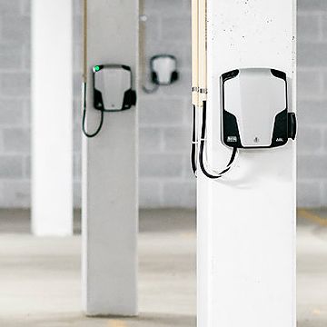 Wallbox eMH1 charging solution for parking garage